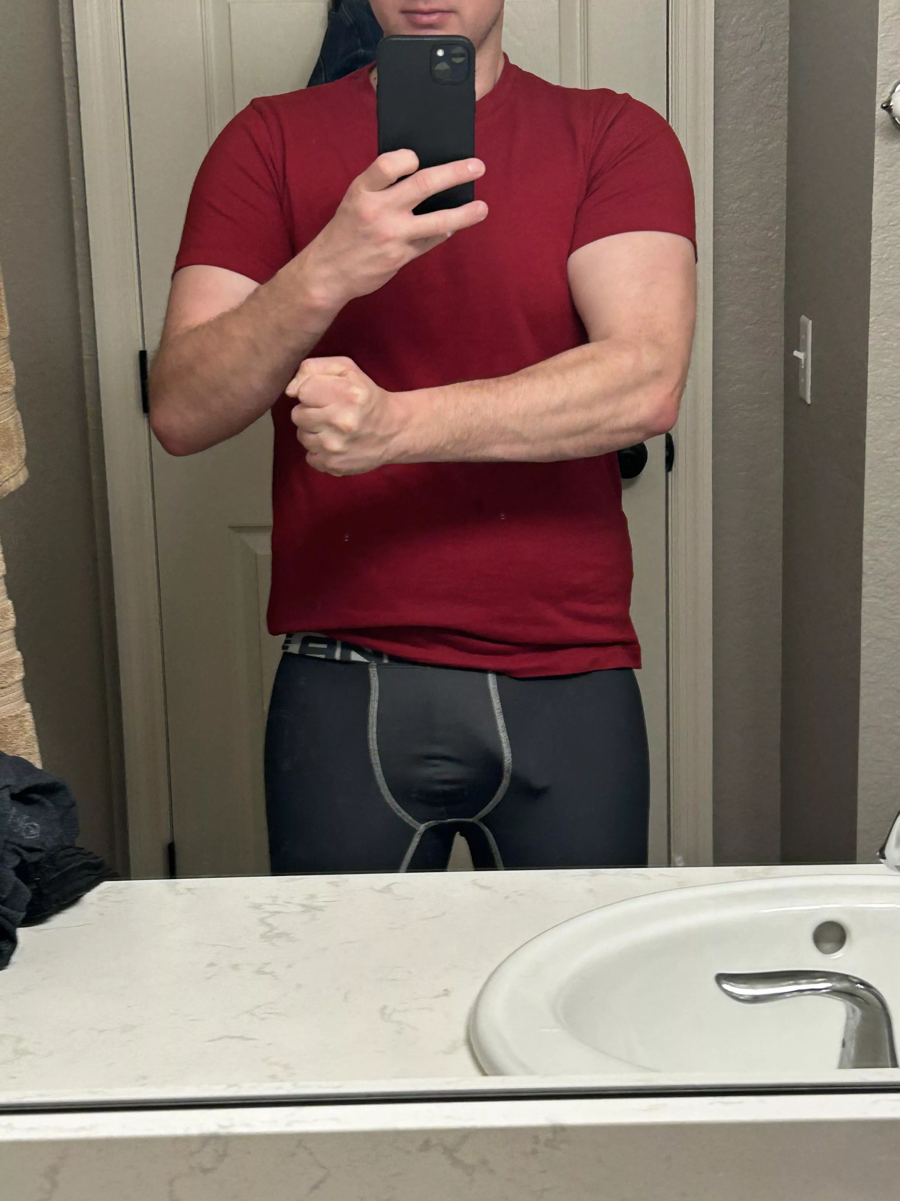 Post workout pre shower dms open