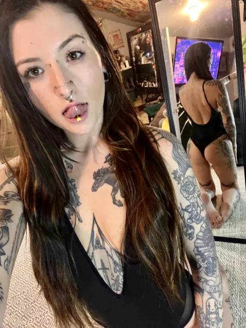 pretty lil alt girl fuckdoll