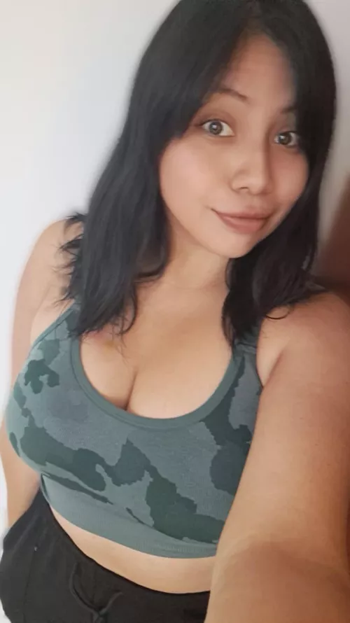 Ready to bounce my boobs on the treadmill 