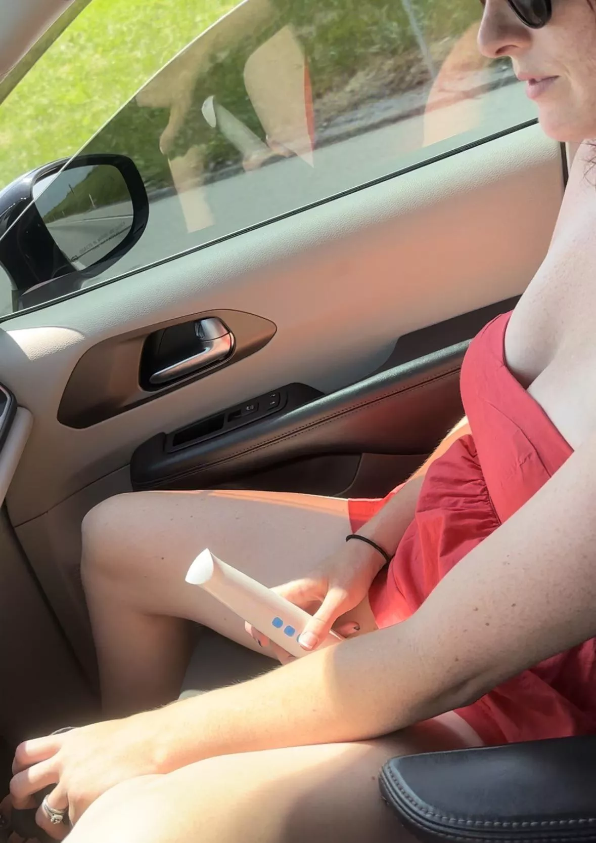 Roadtrips are the best in sundress season