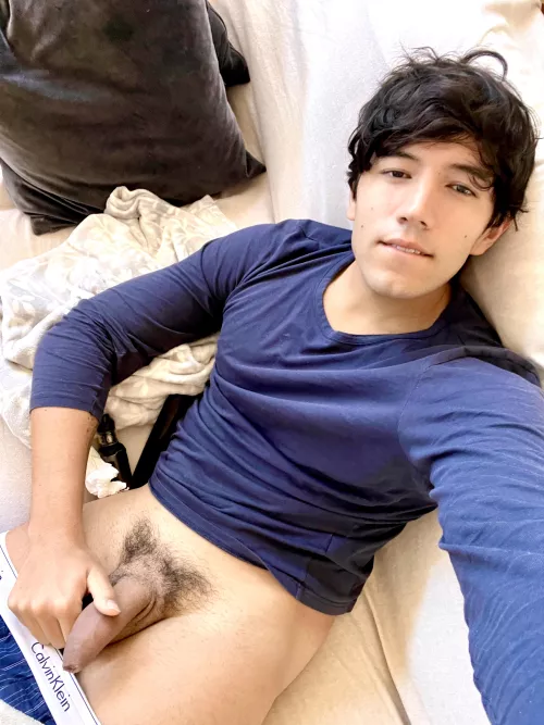 Should I get fully naked? 😋