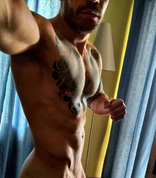 The only pose i know 🥸