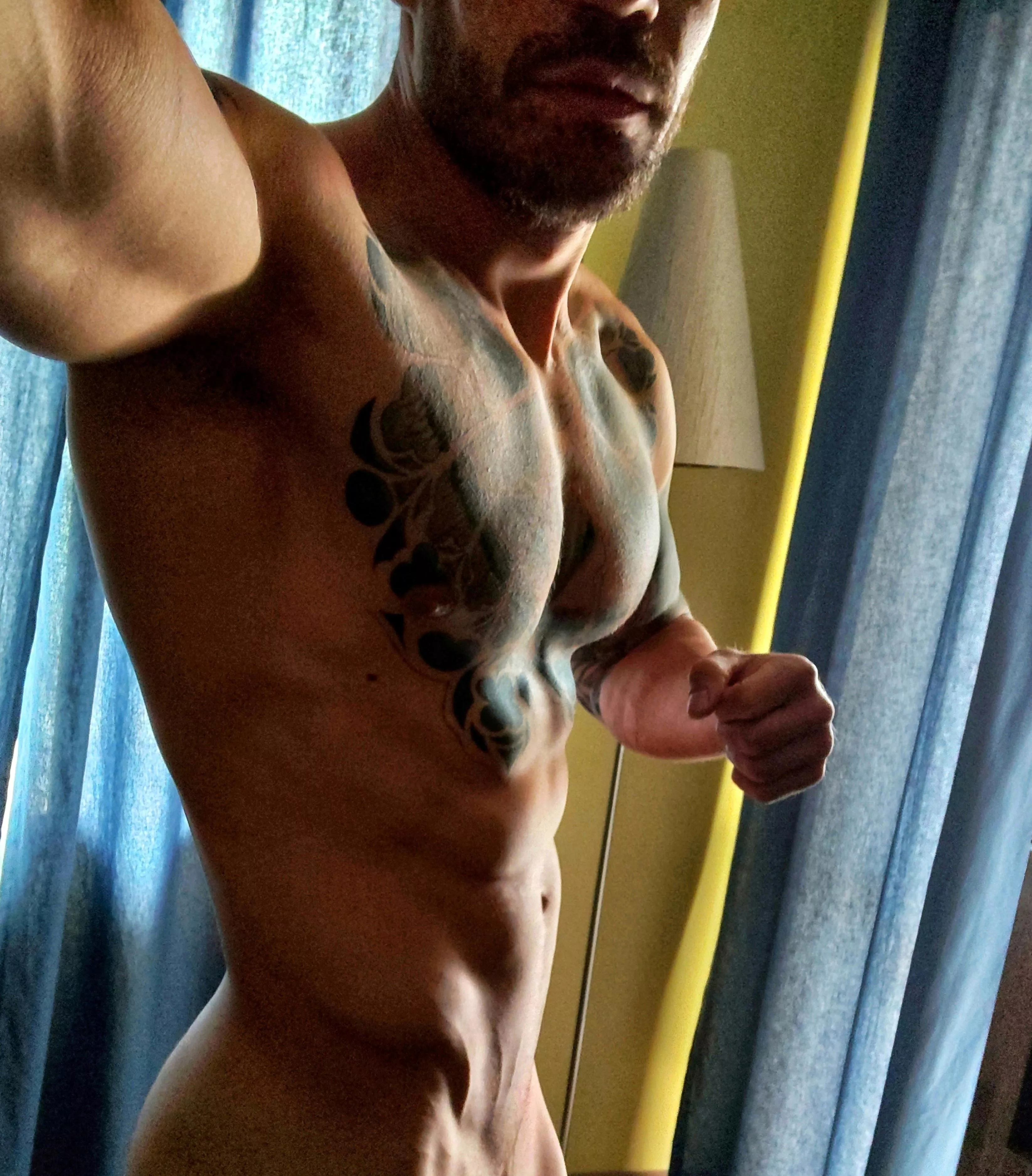 The only pose i know 🥸