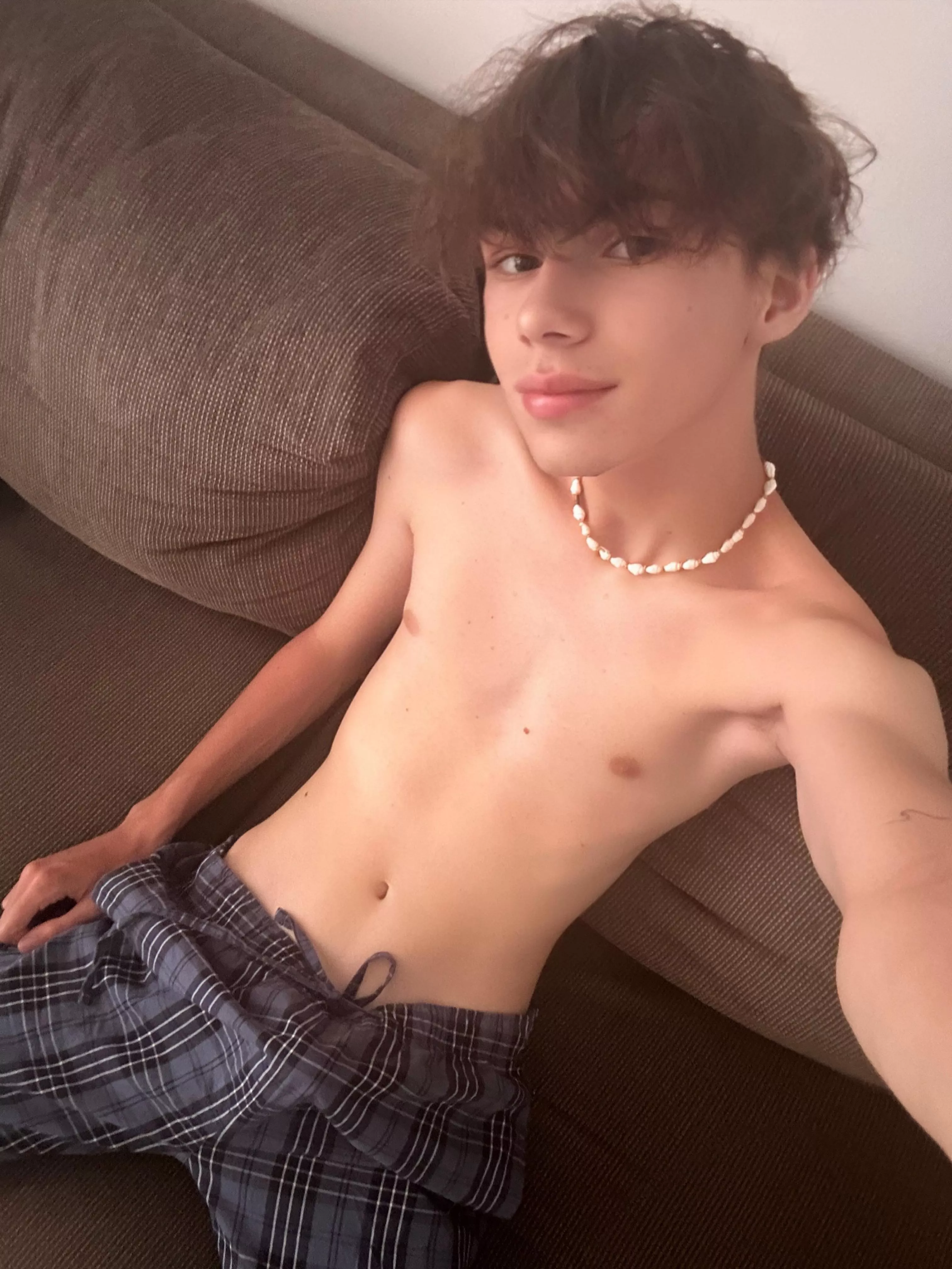 Want to be the one to show a 19yo125lbs twink boy a good time?