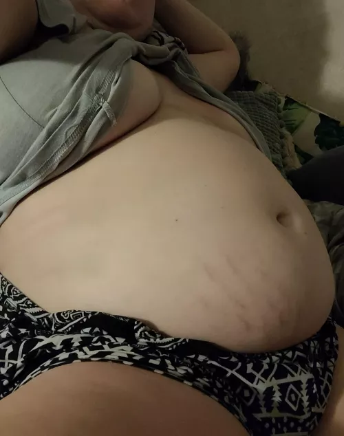 What waking up next to me looks like 😶‍🌫️