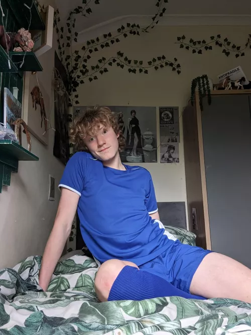 what's that ? you want me to take off my shorts ? it'll cost ya 😉