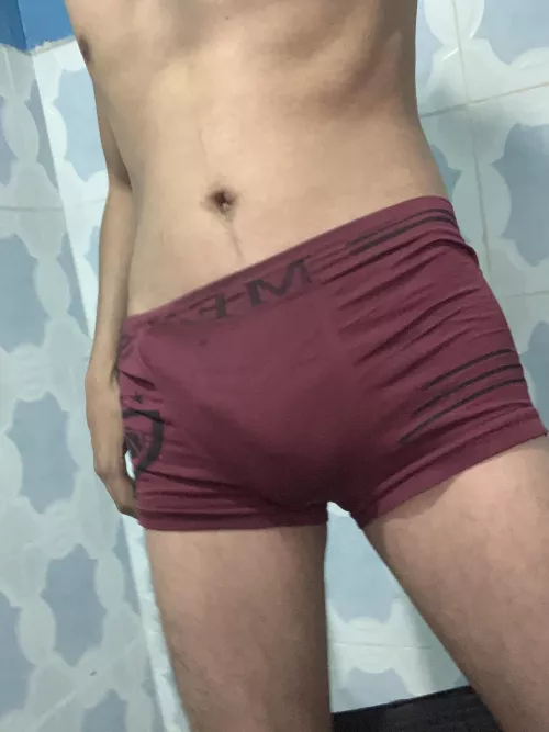 [19] Do you like how the color looks on me?😏🤭😈🥵