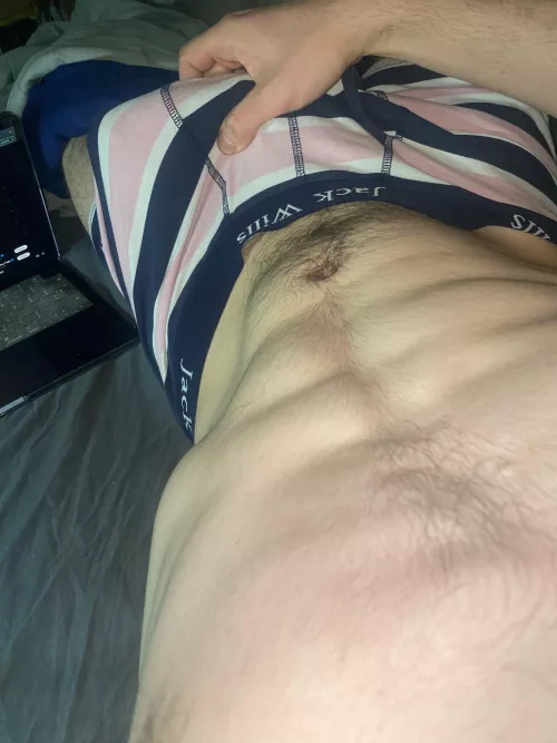 24M looking for now. Into 420 wank fun add willc5791