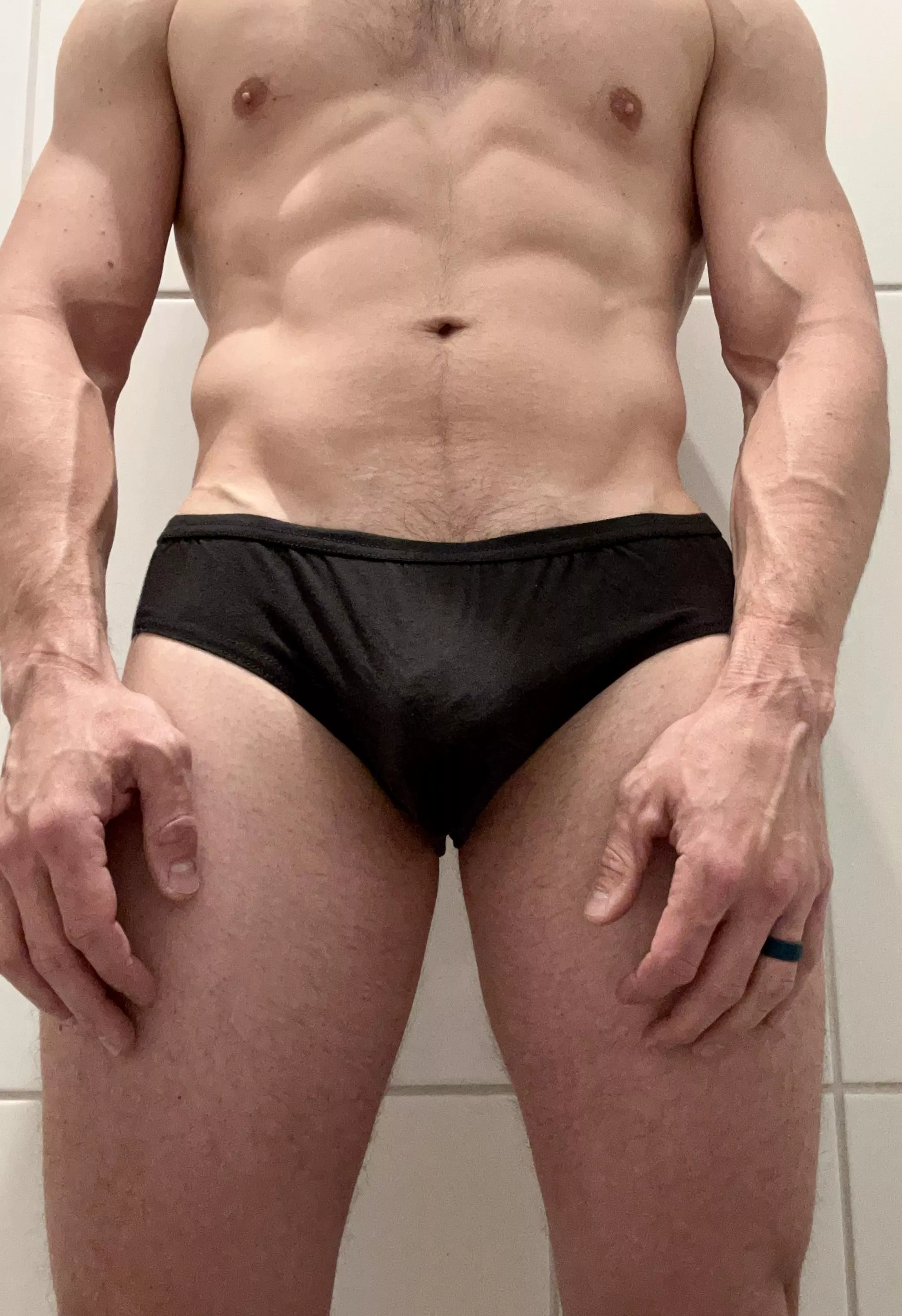 42 - wife said these look like “dad” underwear. What do y’all think? DM me your thoughts and ASL for snap. 95% straight but the 5% has fun in Reddit 😜