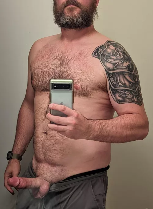 Are tattooed, bearded dads your type? [40]