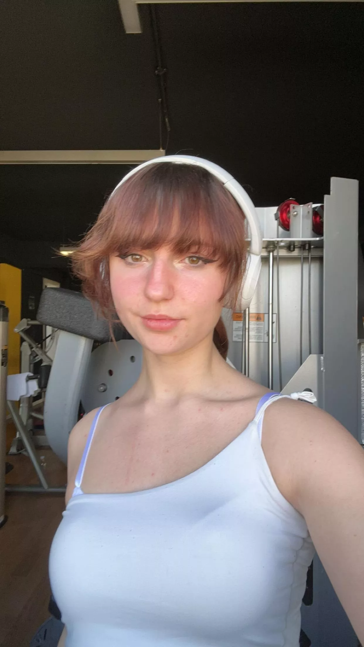 Can we li[f]t together