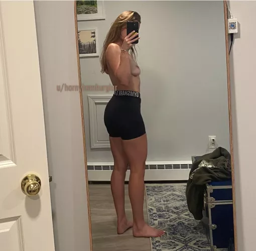 Cute little fit butt 💞