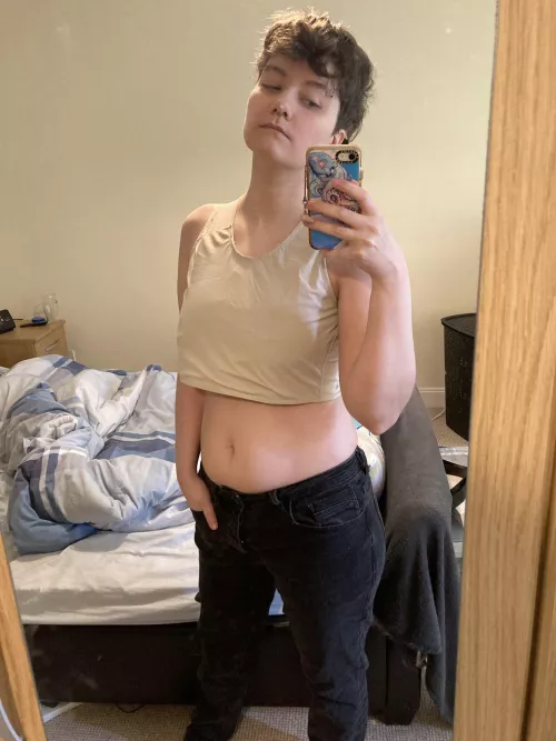 Desperately need a new binder cuz this one is struuggglinngg with my F cups 