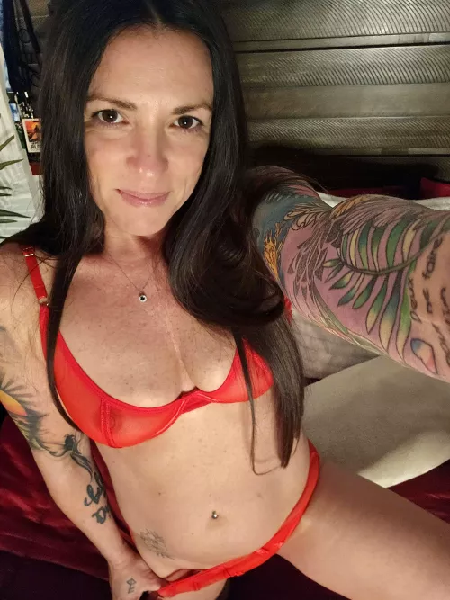 Got any thoughts on my milfbod? 48F