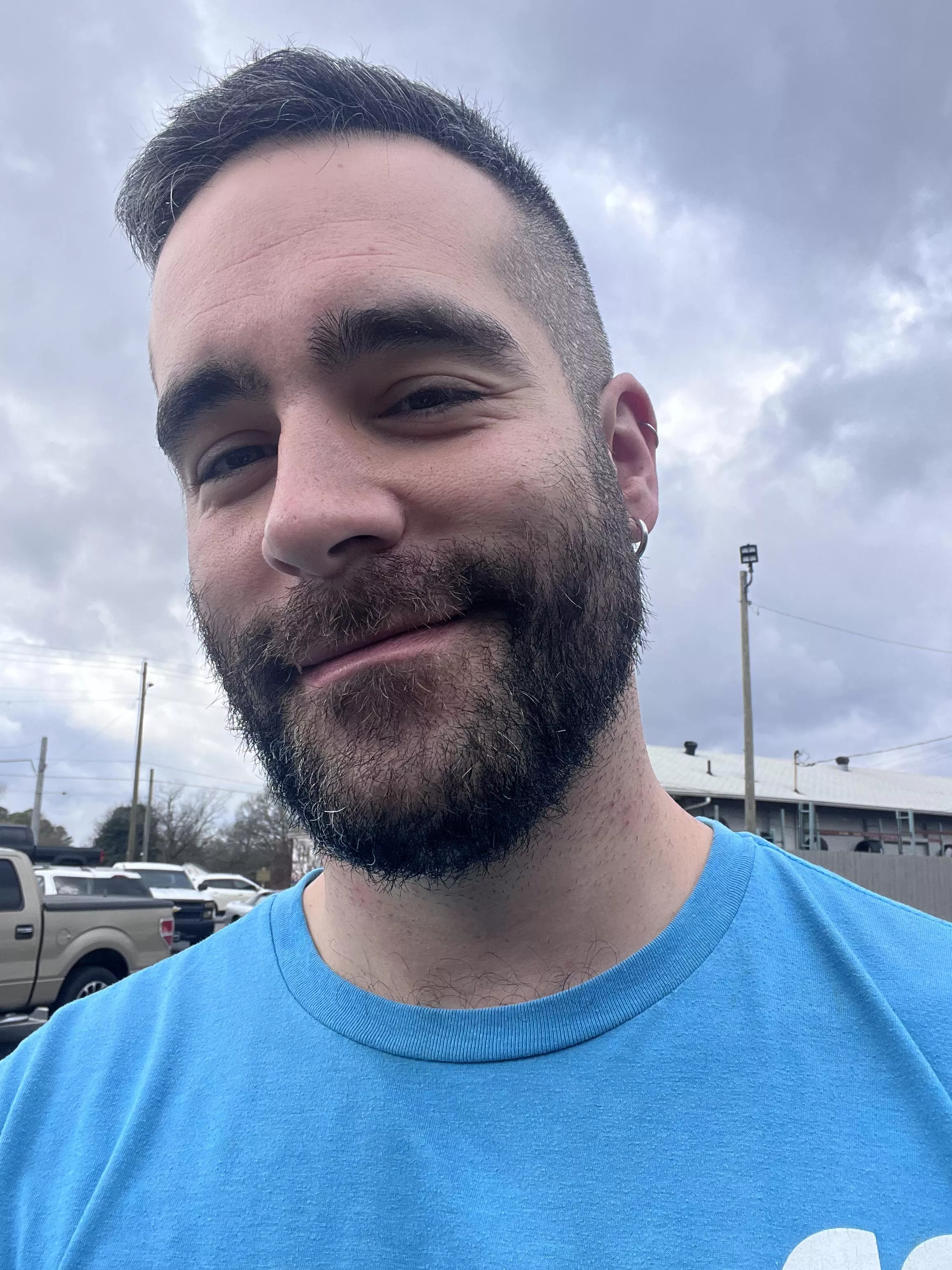 Hey y’all! Hey y’all!