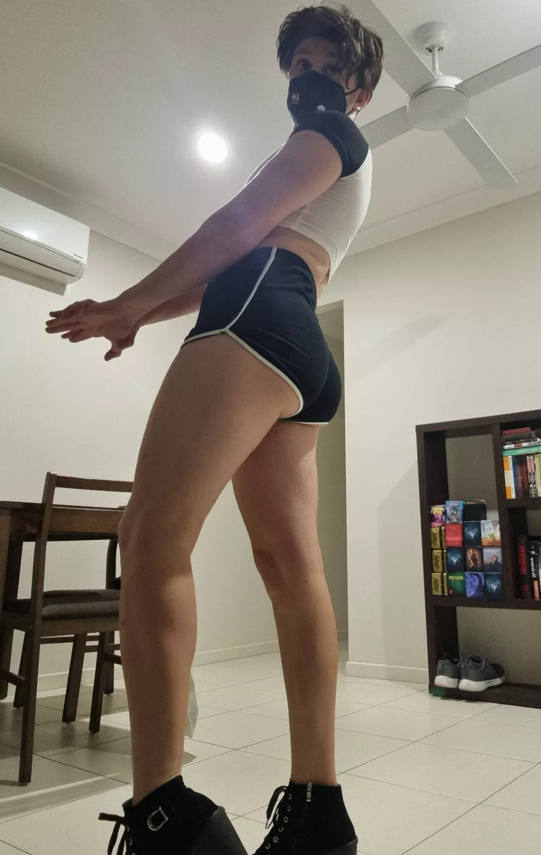 hi, this is my butt :) 