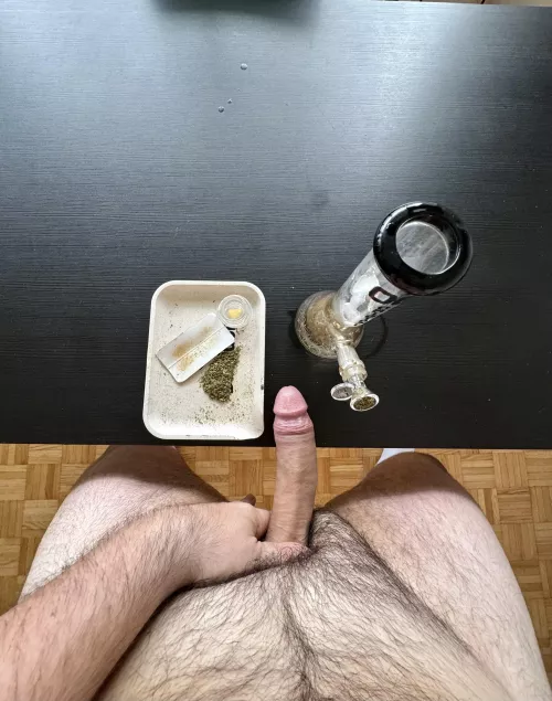 Horny (M)onday morning activities 😈💨🍆