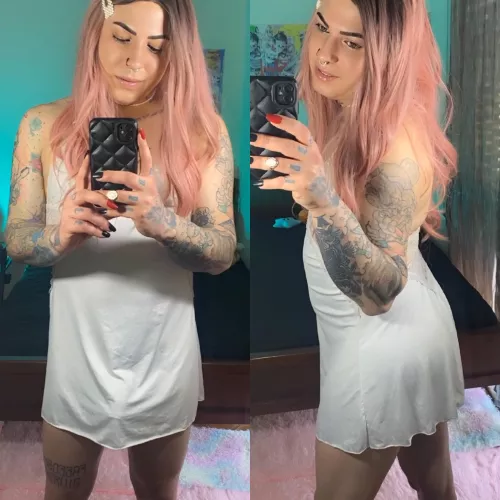 I love this babydoll, I feel so beautiful and hot wearing it 🤍  Tell me, do you like it? 🔥