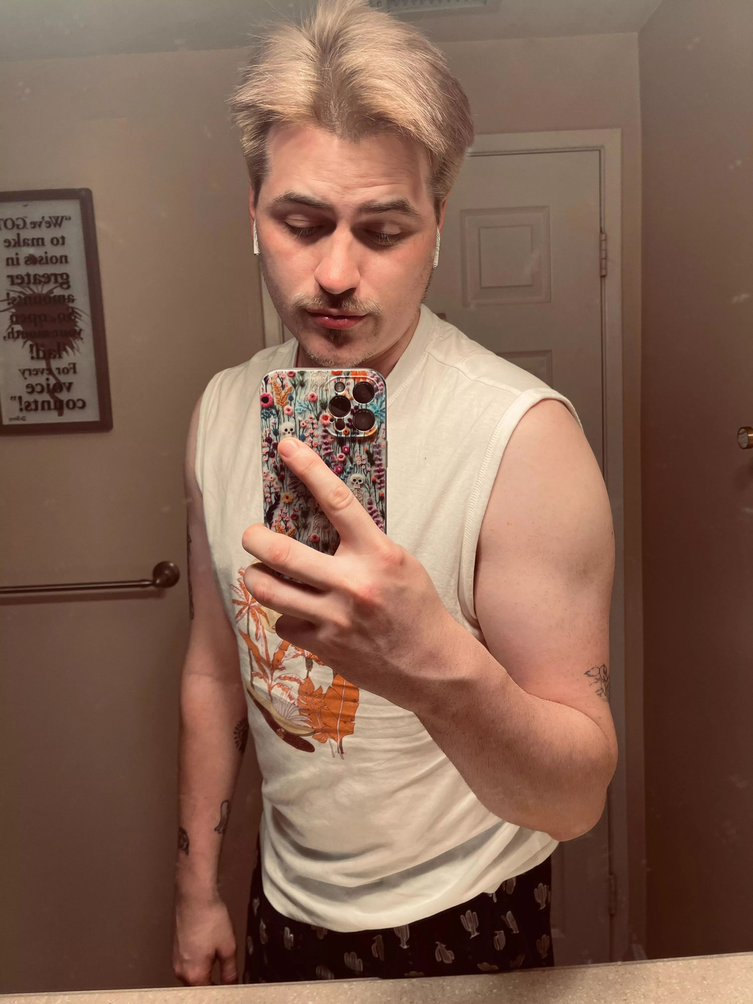 I’m not tired, you’re tired! I’m not tired, you’re tired!