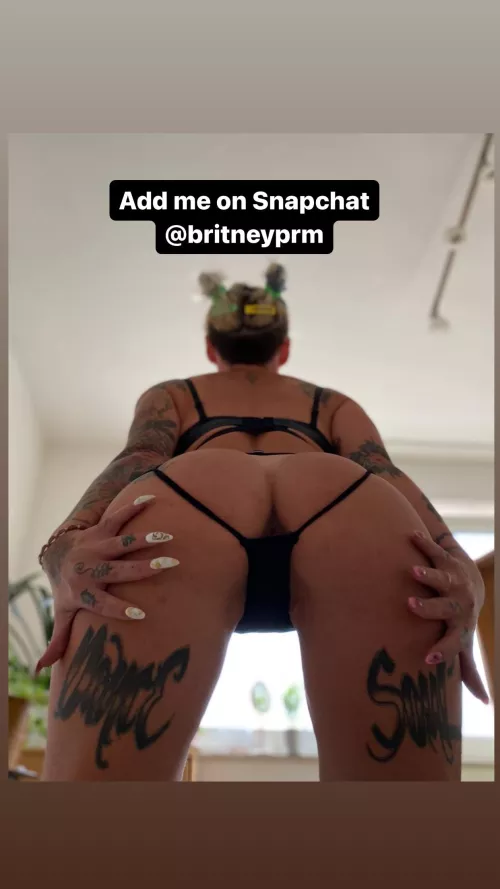 It was a hard day for me. But anal can make me much happier (please and thank you) 