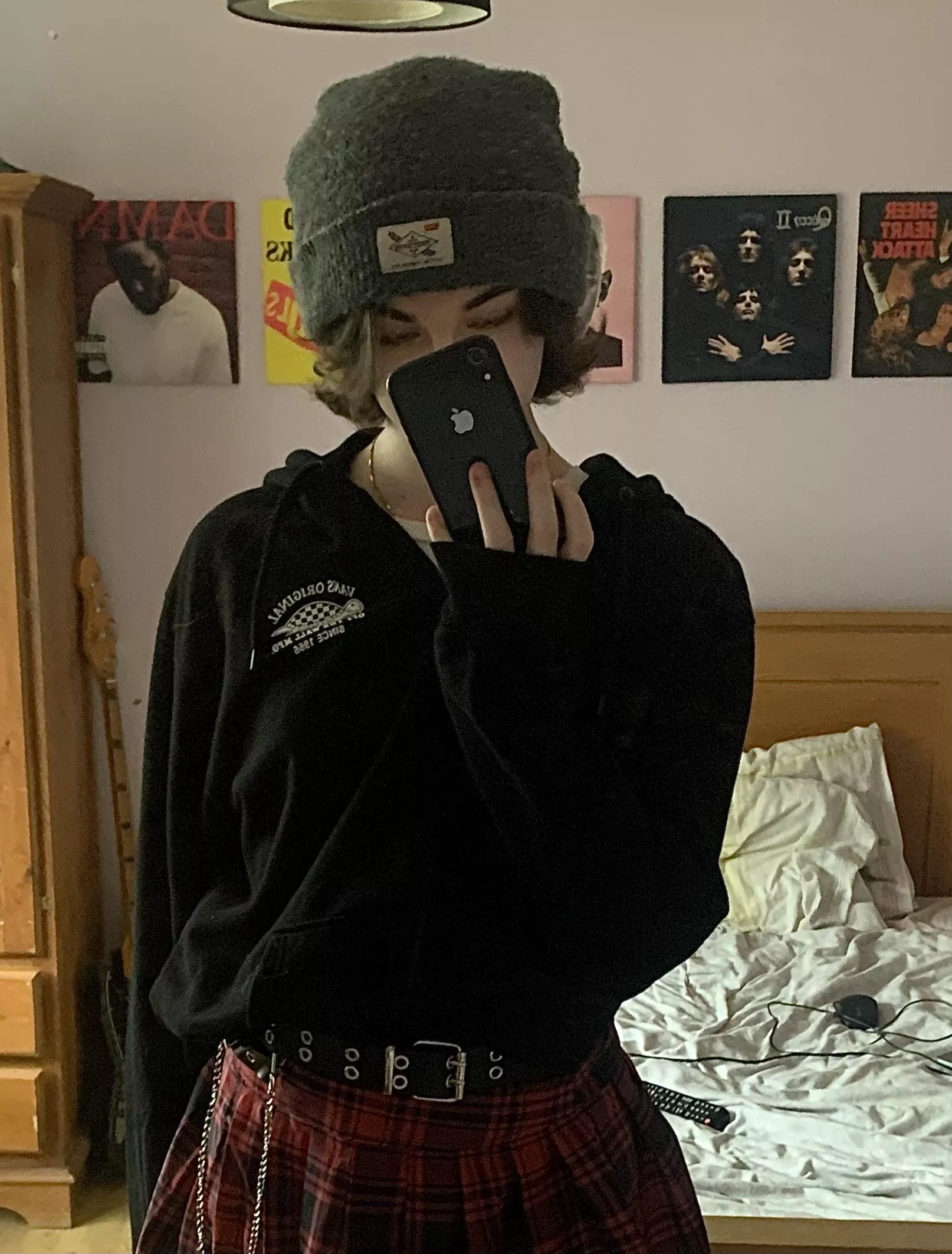 just a silly twink in a silly world