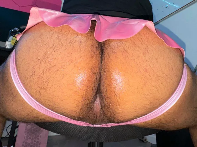 Let me sit on your face 