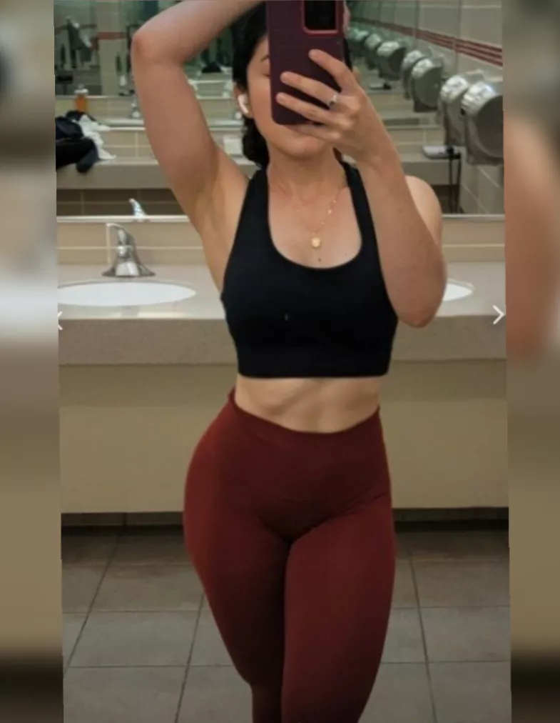 Loving my results 💪 (F)