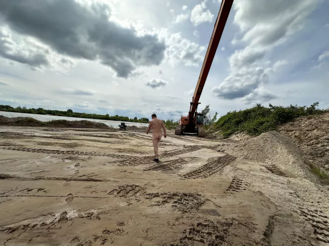 Made a nice hike, and discovered a few things.