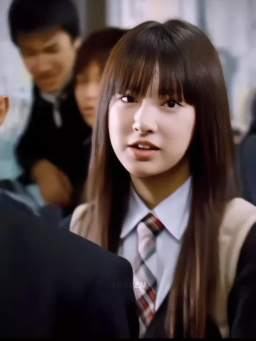 Name a teen JAV Actress that looks like her 101% 🔥