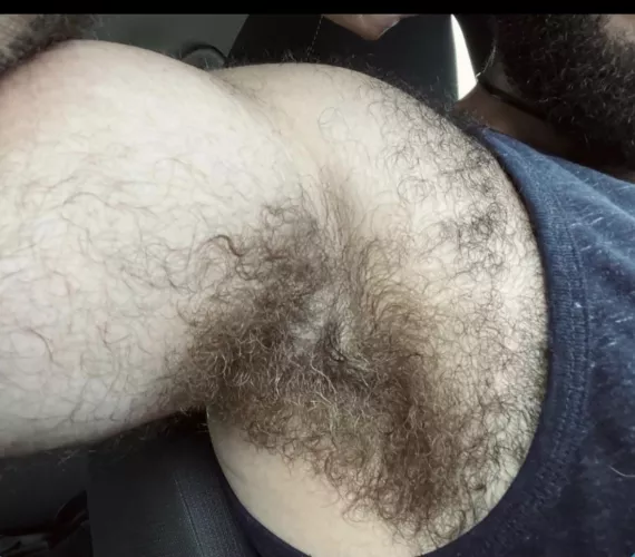 Post workout male sex pheromones form a powerful bond between workout buds