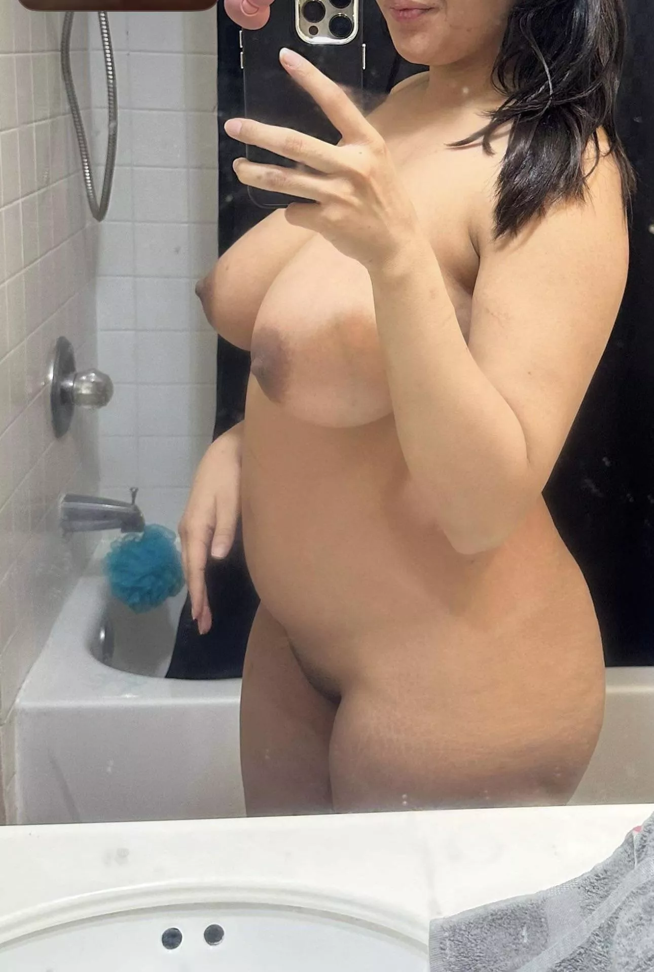 Pregnant Tits 
