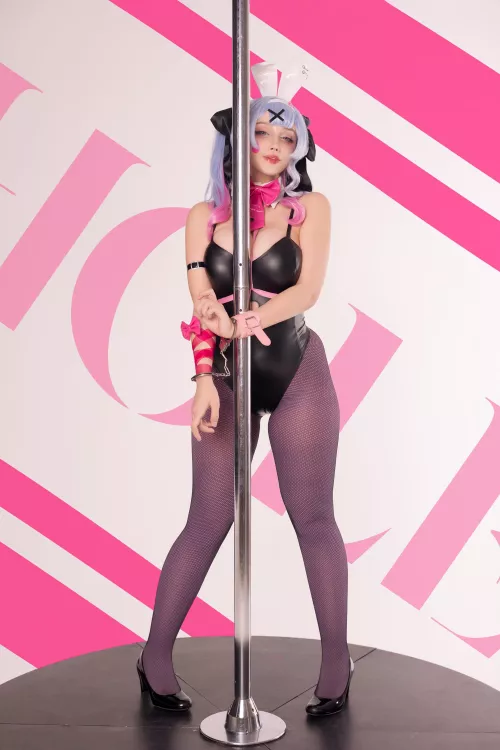 [Rabbit Hole] Miku (Runa Rei)