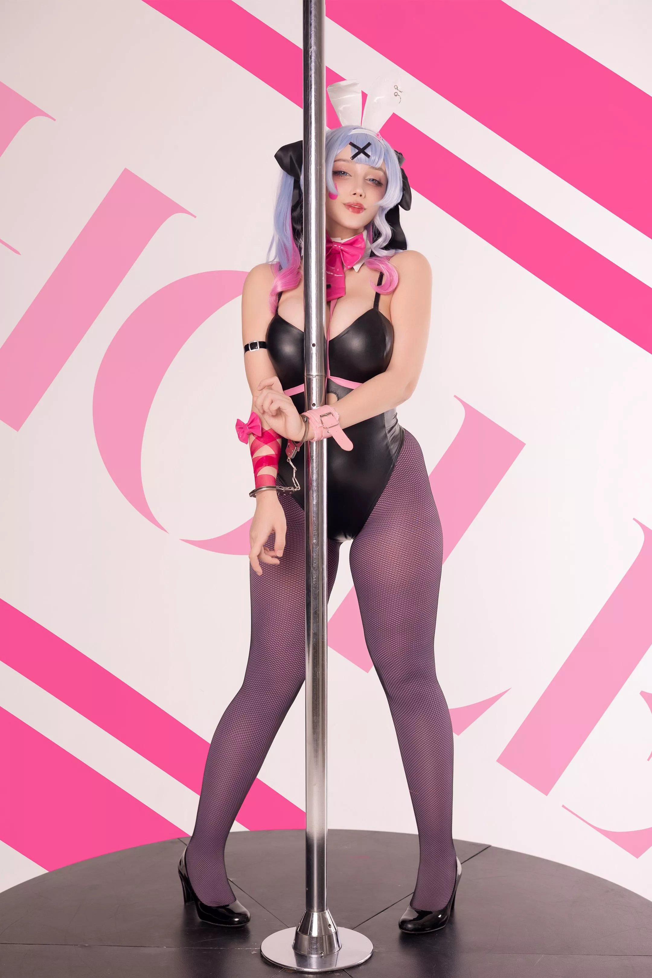 [Rabbit Hole] Miku (Runa Rei)