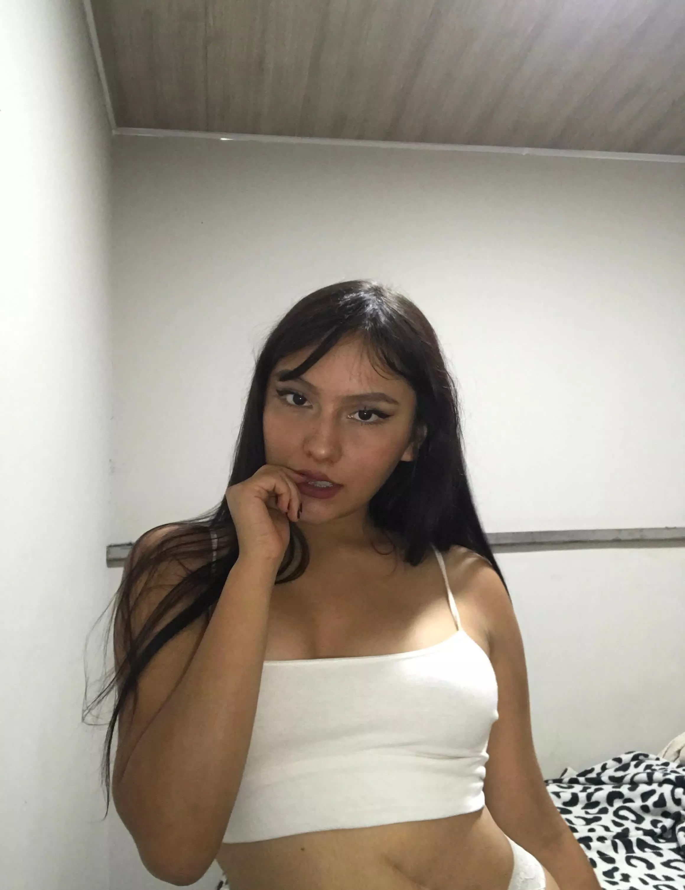 Rate me out of 10.. I'm 18