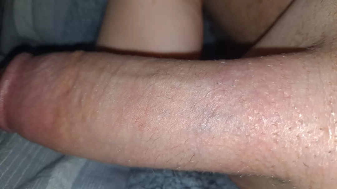 So cold tonight, let me keep it warm in your holes~ Dms open