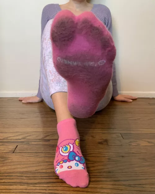 So cute ‘n girly! [F]