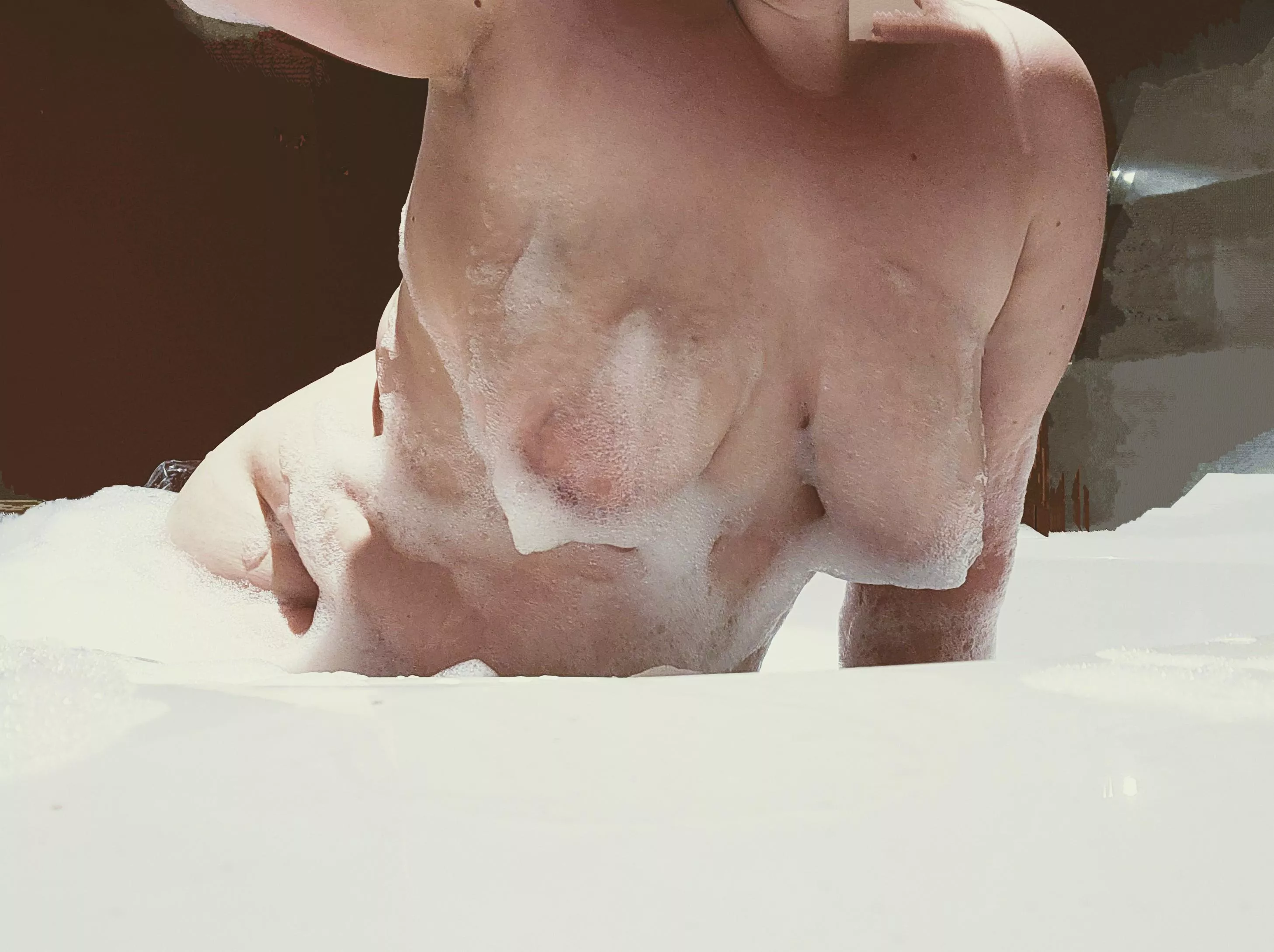 Sunday bubble baths got me in the mood 😏