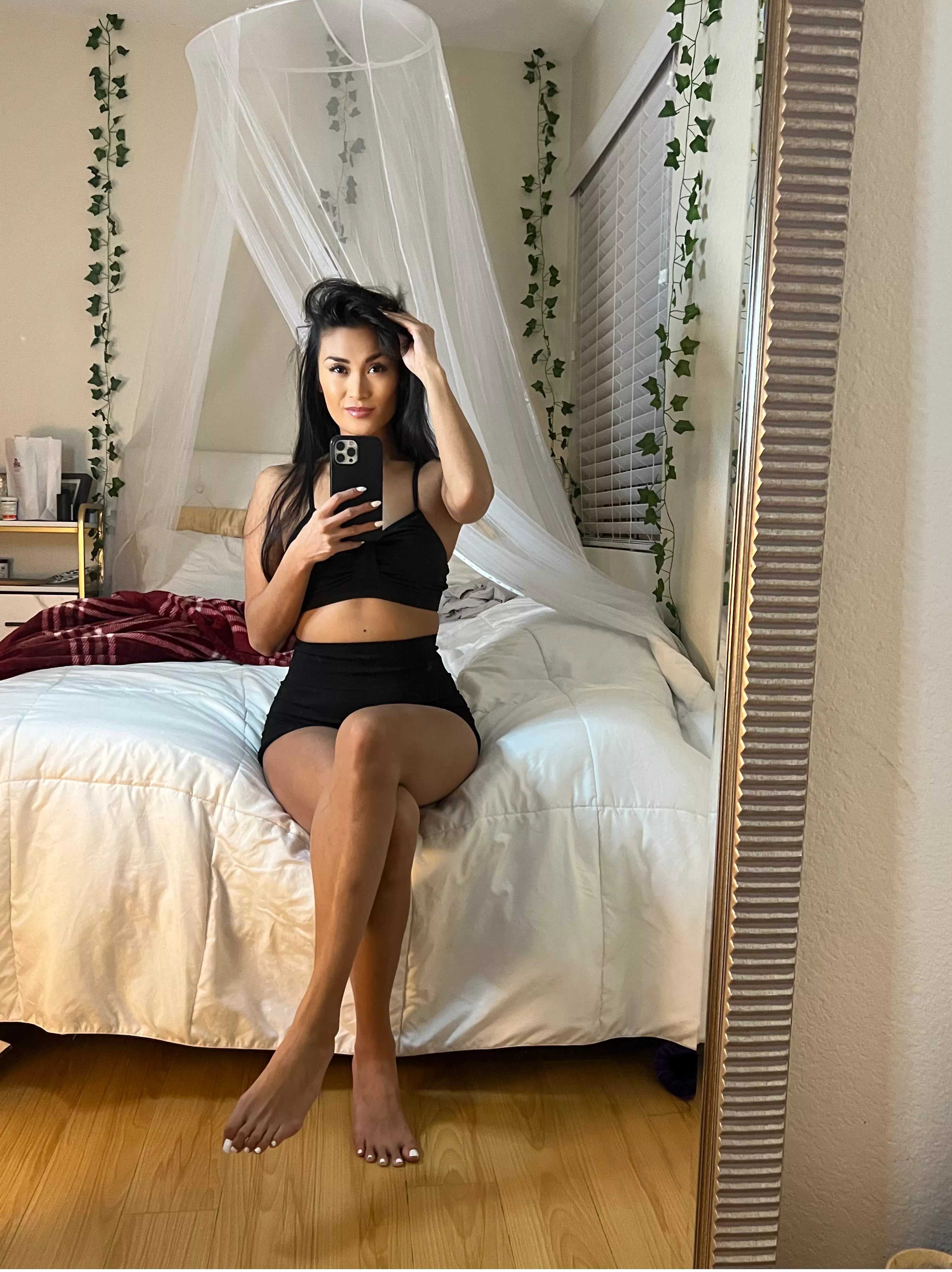 Sunshine(@sunshinesinaxo)