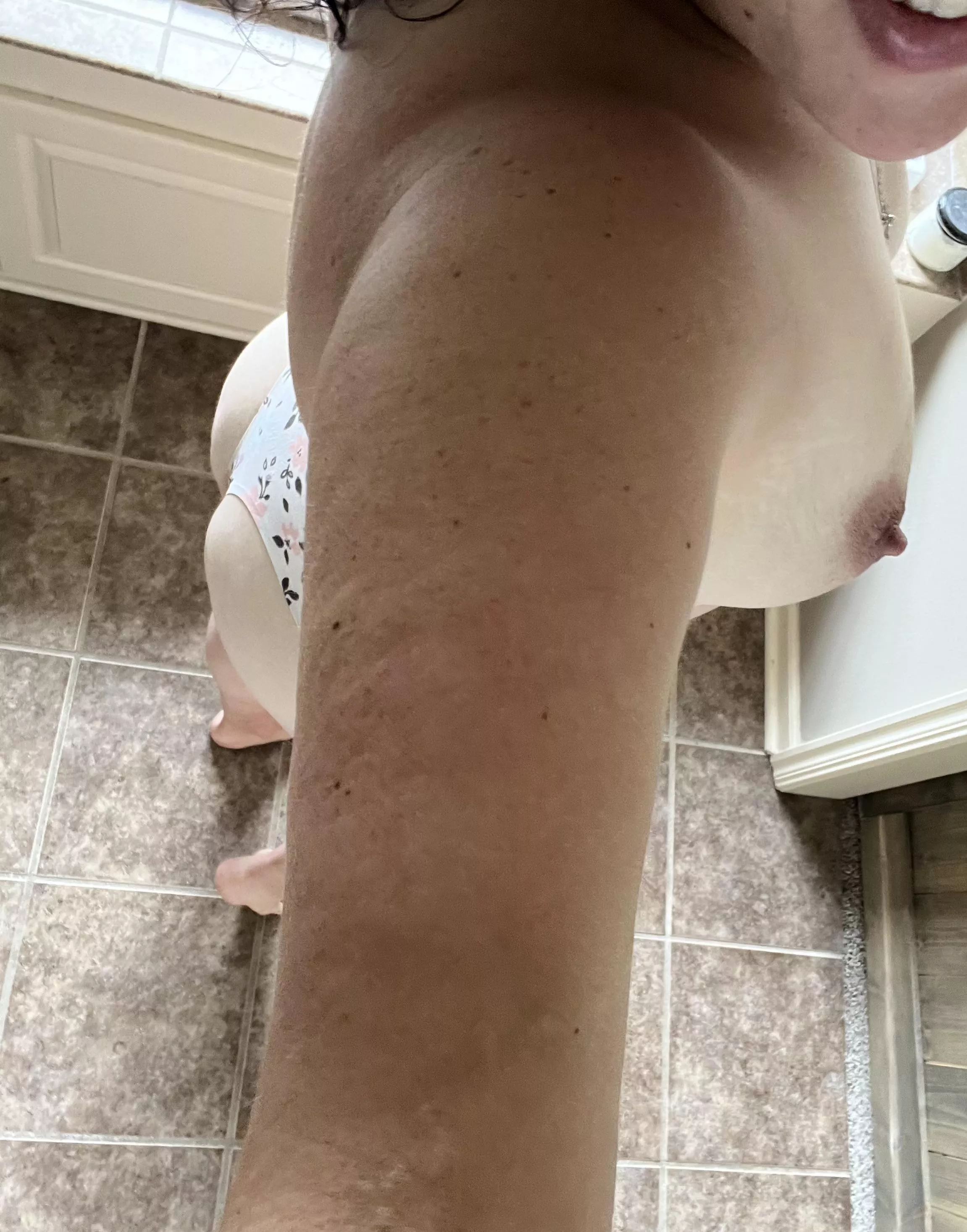 Tits or ass… pick your target ;)