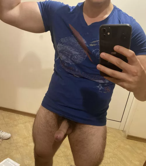 Wanna wrestle 😏? [20]