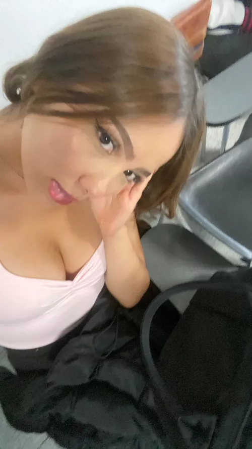 Who would fuck me after class?