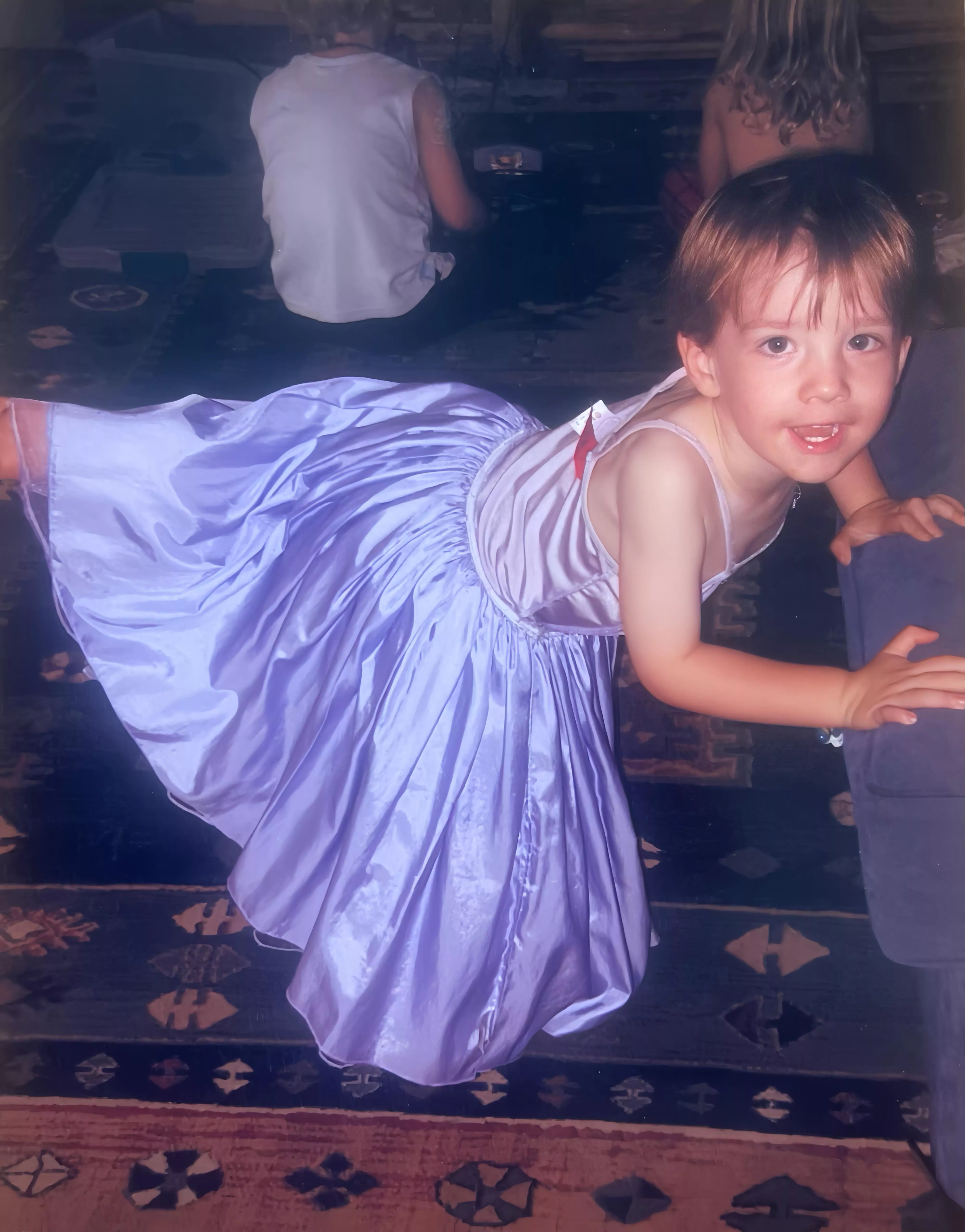 Who’s that little diva ?