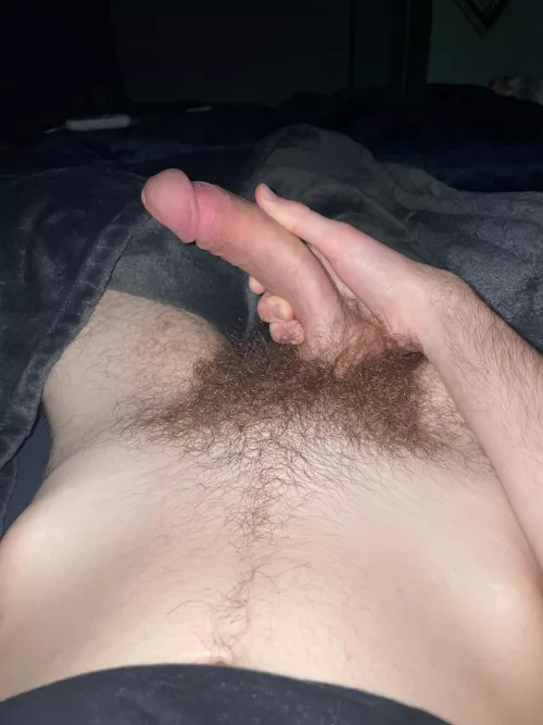 18 otter looking for hairy guys only @j.lima234