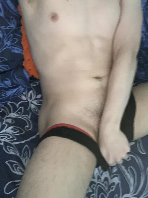 21, m, verse, chat chill and fun, hmu: danistfr