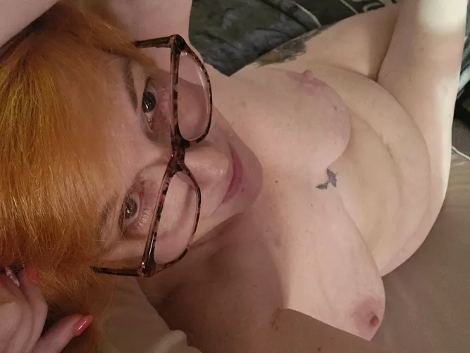 51(f) 40DDD RED-HEADED NURSE 