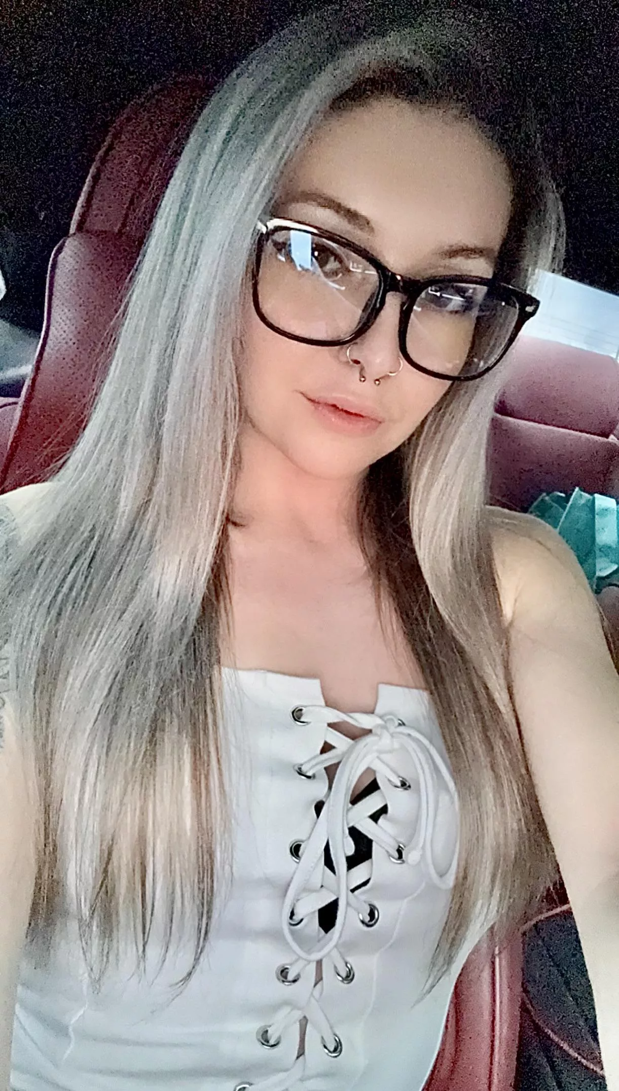 Am I sexy enough in this top? F27