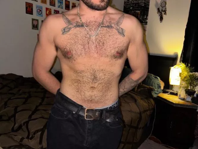 chest hair, a lil physique, and confidence go hand in hand