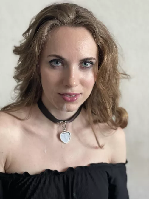 Cover my face with hot cum