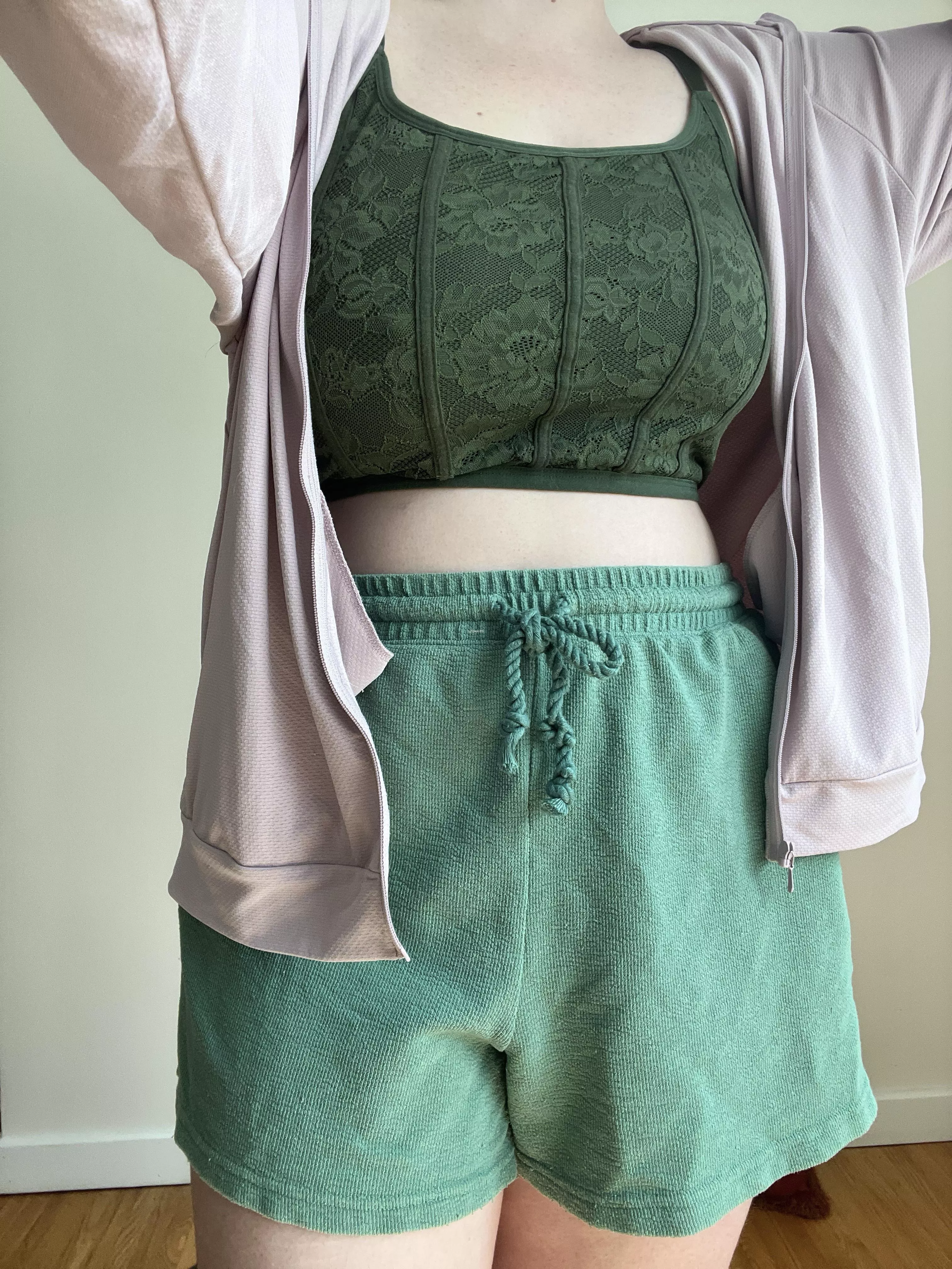 Cozy outfit to run some errands [f]