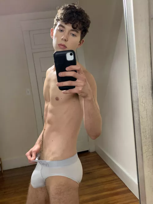 Do you like my bulge?